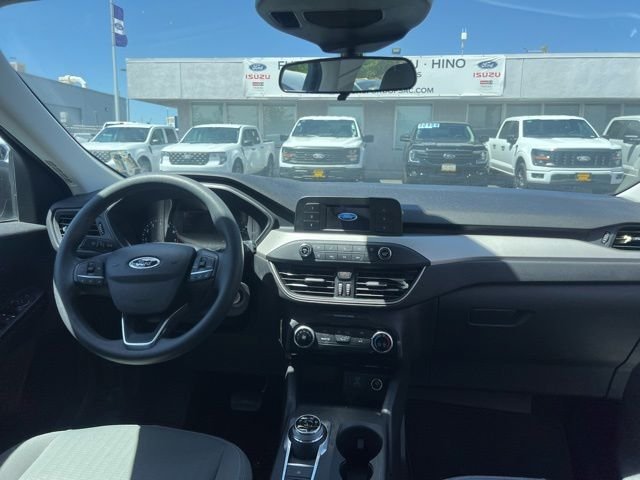 Used 2022 White Ford S image 7