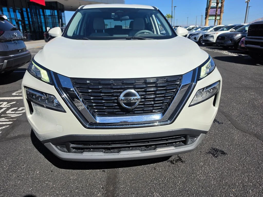 Certified Used 2021 White Nissan SV image 2