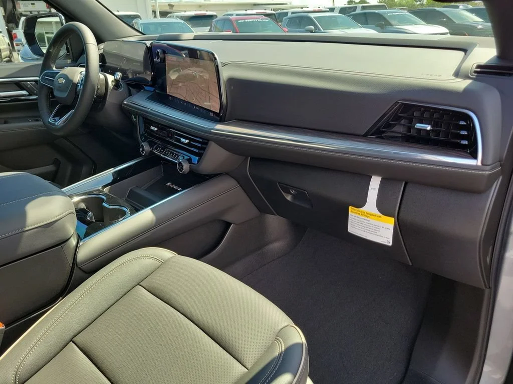 New 2026 Sterling Gray Metallic Chevrolet Premier image 22
