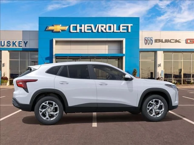 New 2026 White Chevrolet LS image 5