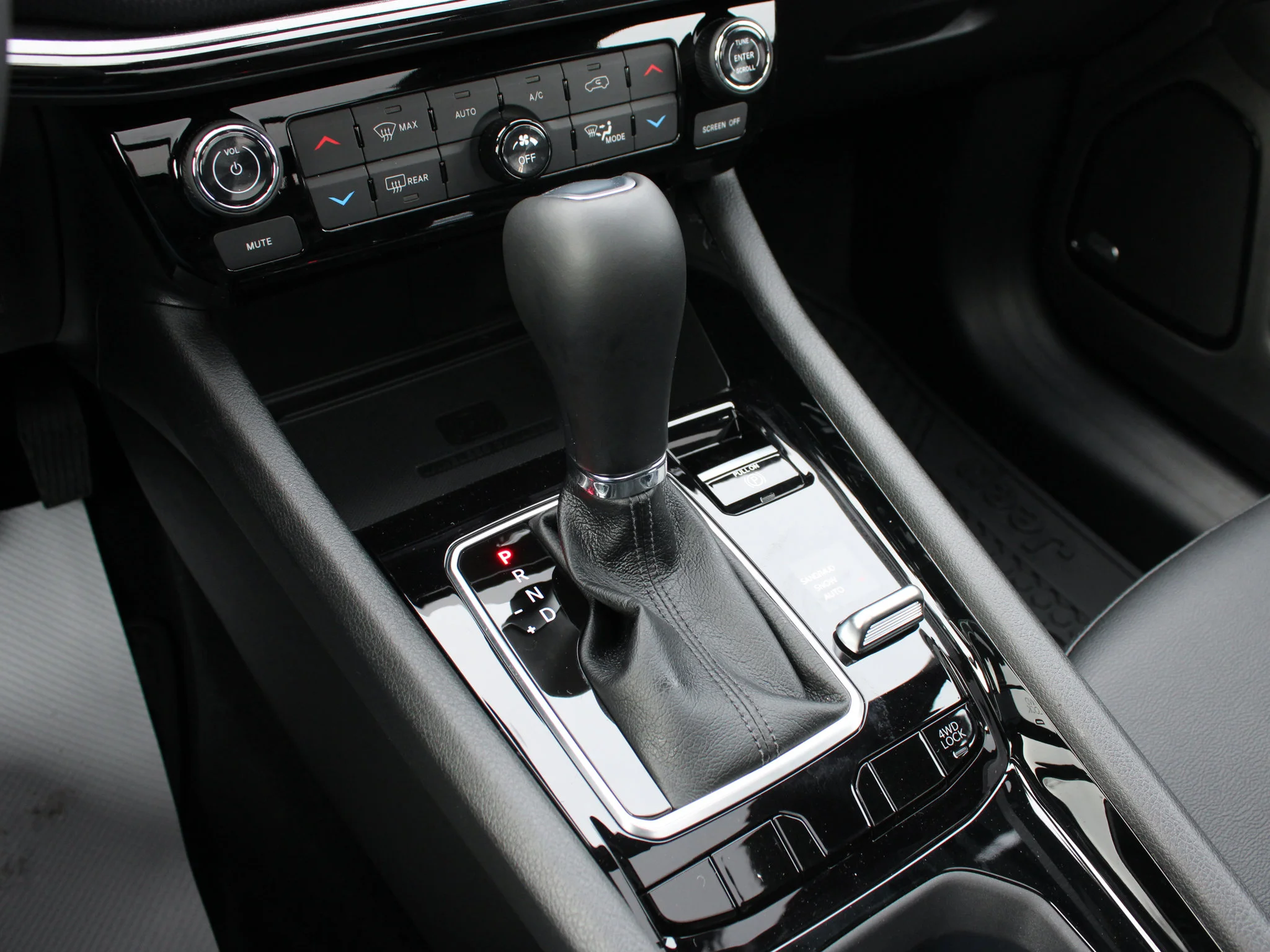 New 2026 Silver Jeep North* image 21