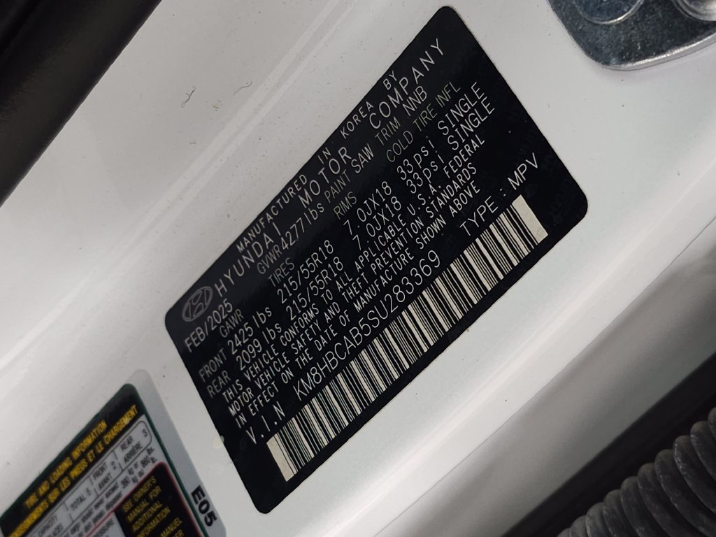 Certified Used 2025 Atlas White Hyundai SEL image 28