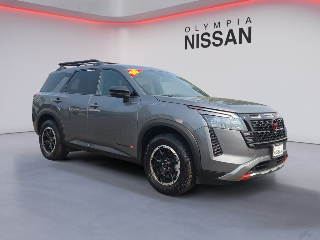 Used 2026 Gray Nissan Rock Creek image 9