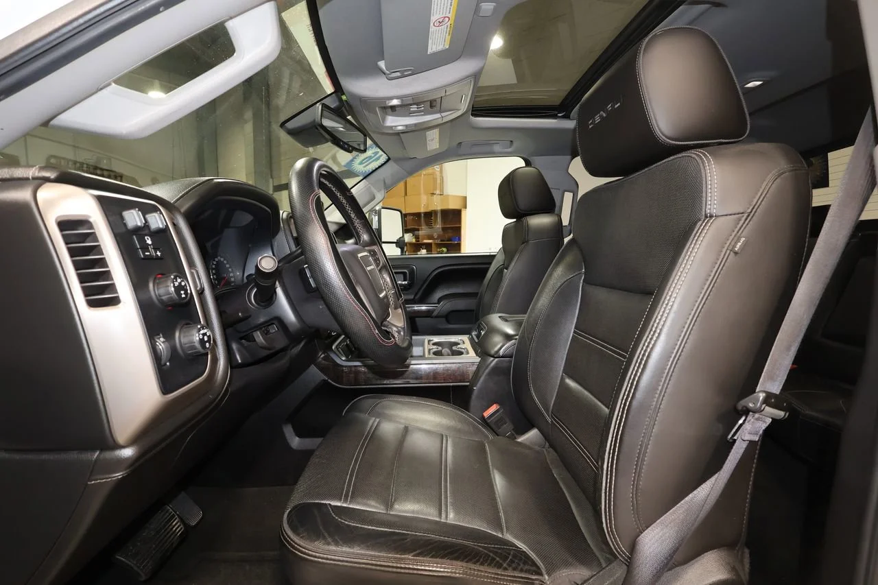 Used 2016 SUMMIT WHITE GMC Denali image 14