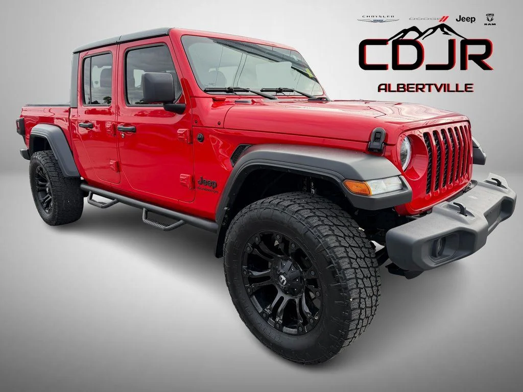 2020 Jeep Gladiator Sport S's photo