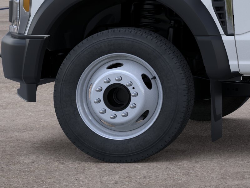 2025 Ford F-550 Super Duty Chassis Cab XL - Photo 20