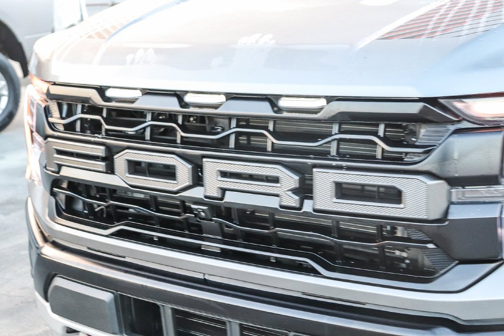Used 2024 Gray Metallic Ford Raptor image 6