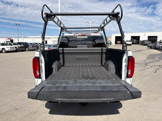 Used 2023 White GMC SLT image 29