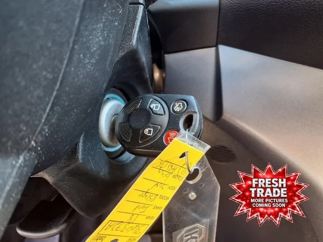 Used 2018 Gray Ford SEL image 11