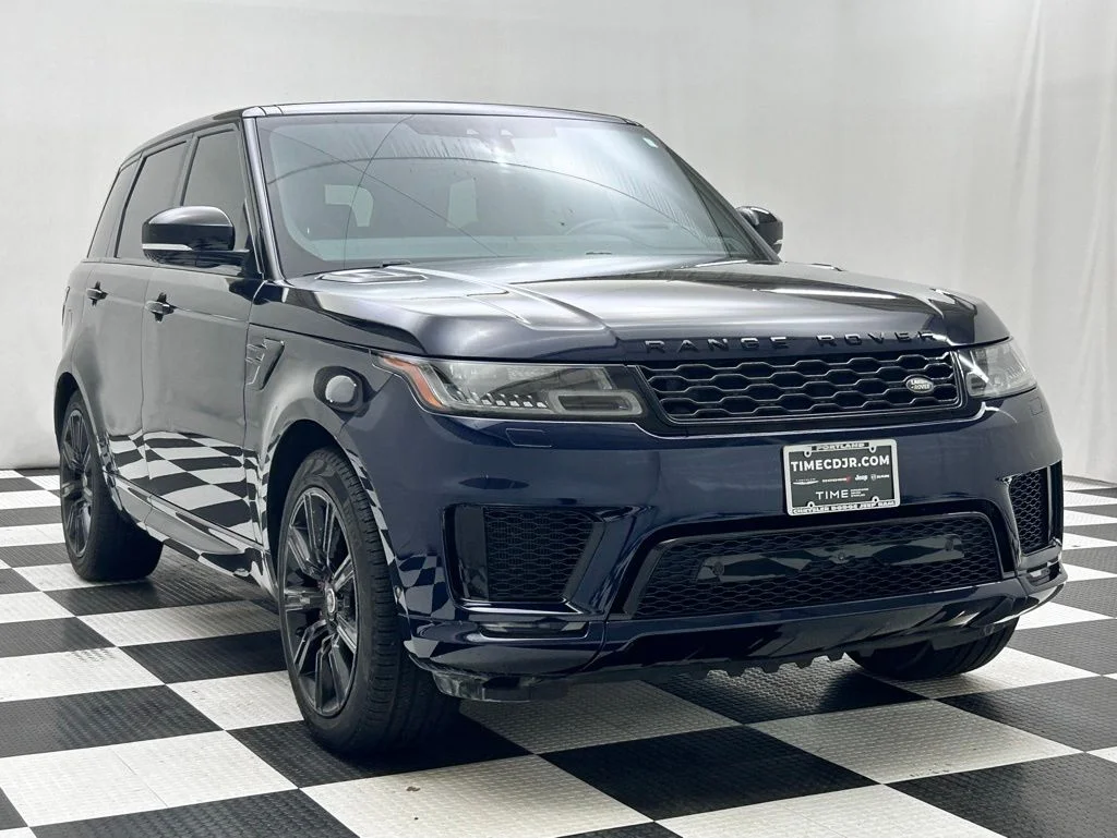 Used 2020 Blue Land Rover HSE Dynamic image 2