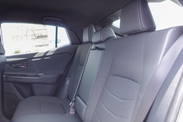 New 2026 Wind Chill Pearl <sup>1</sup> Toyota  SE image 25