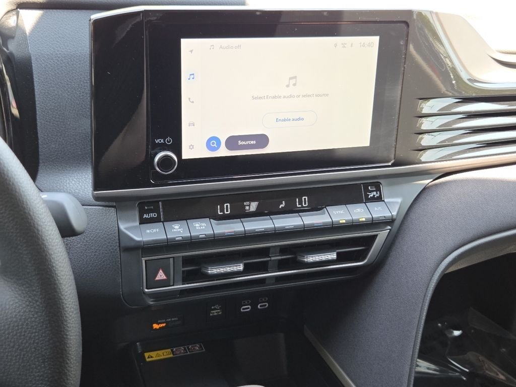 Photo 33