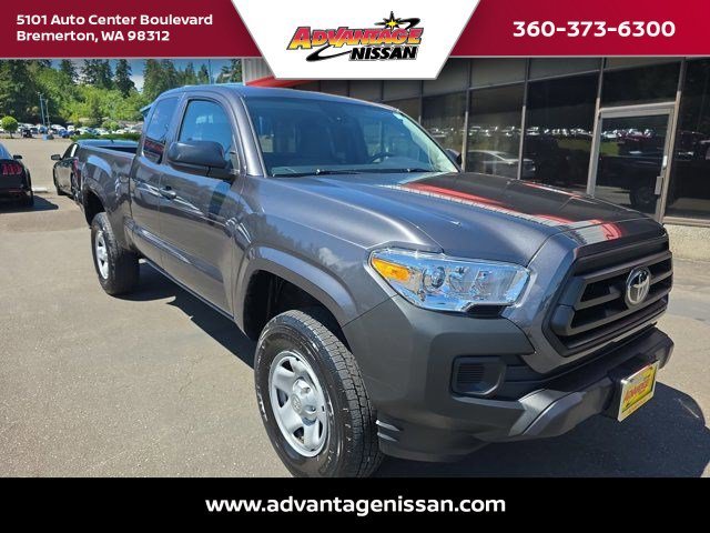 Used 2023 Magnetic Gray Metallic Toyota SR5 image 9