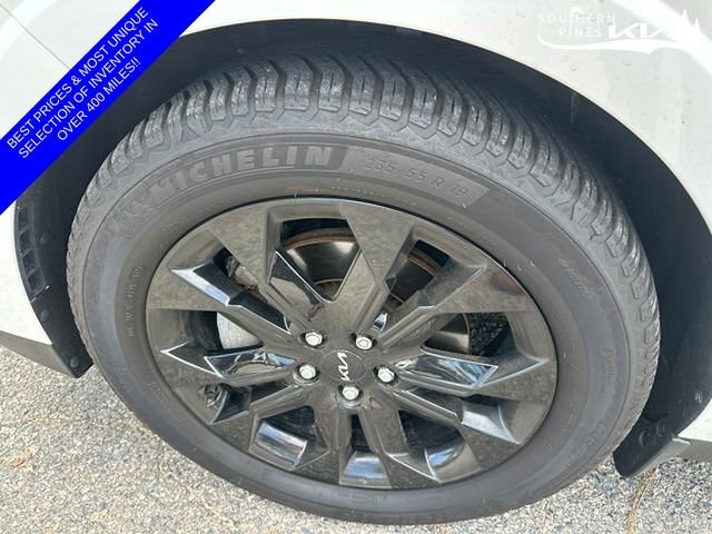 Used 2024 White Kia SX Prestige image 1