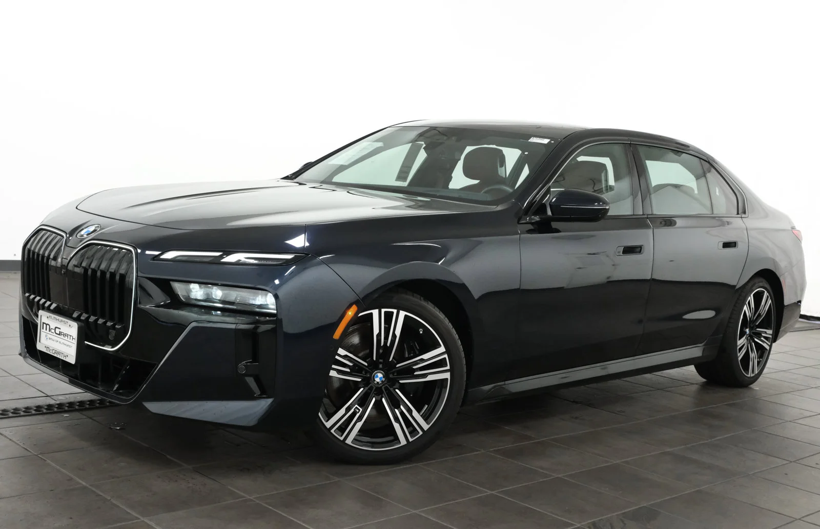 2025 BMW 7 Series 760i