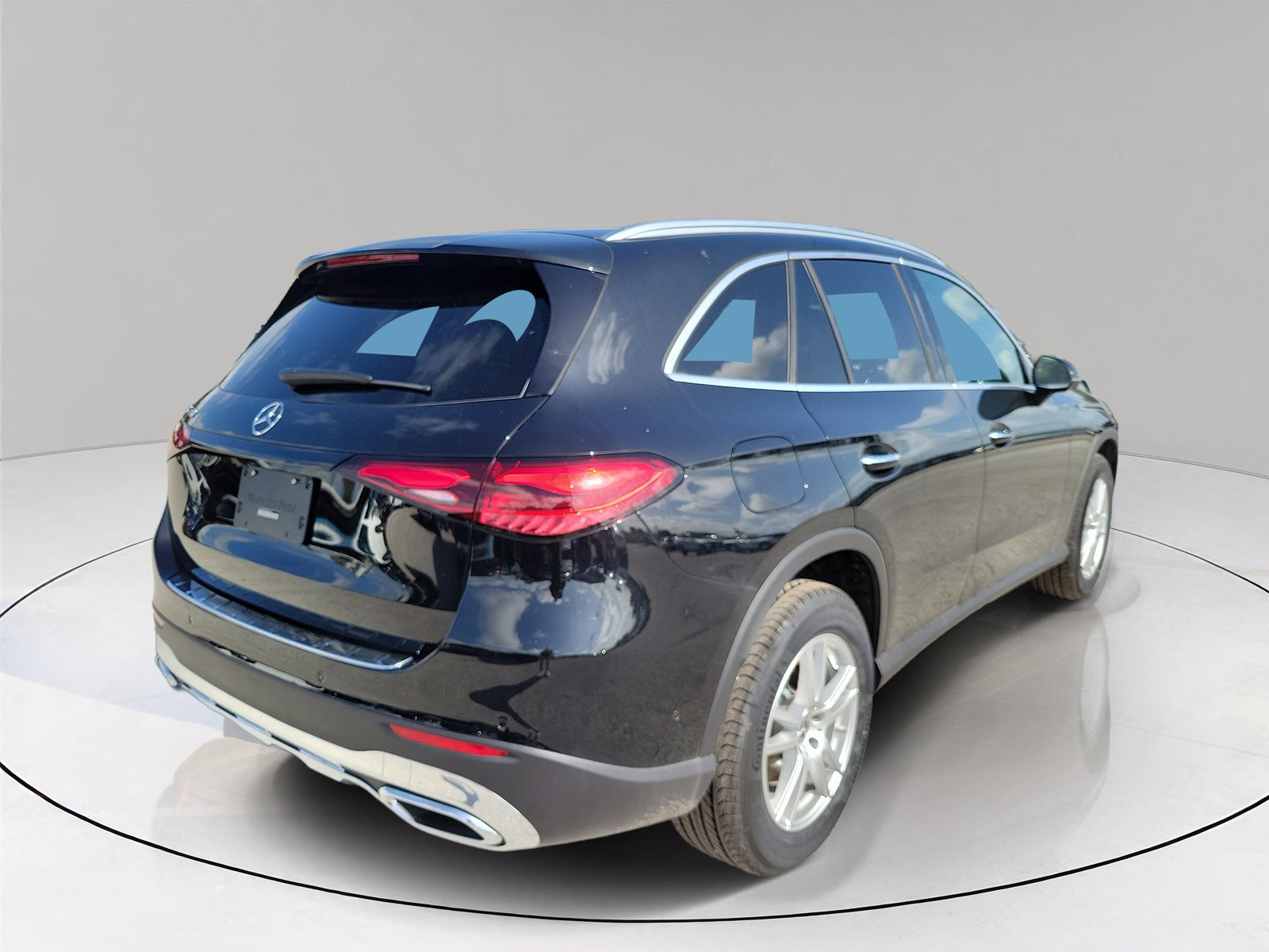 New 2026 Black Mercedes-Benz GLC 300 image 36