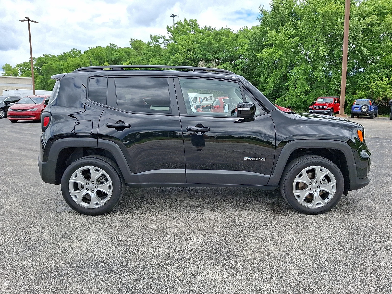 Certified Used 2023 Black Jeep Limited image 13