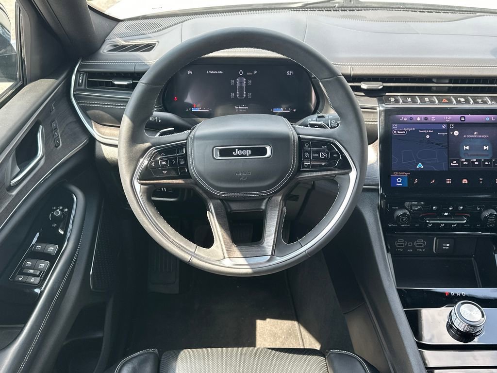 2023 Jeep Grand Cherokee Overland - Photo 24