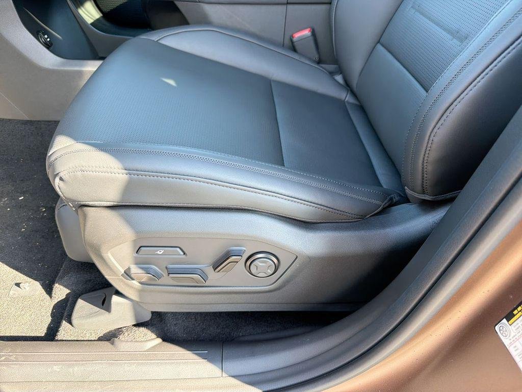 2026 Hyundai Santa Fe Calligraphy - Photo 18
