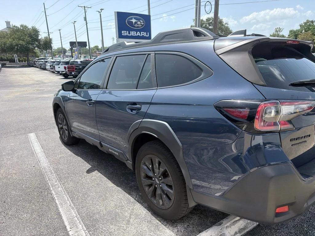 Used 2023 Blue Subaru Onyx Edition image 8