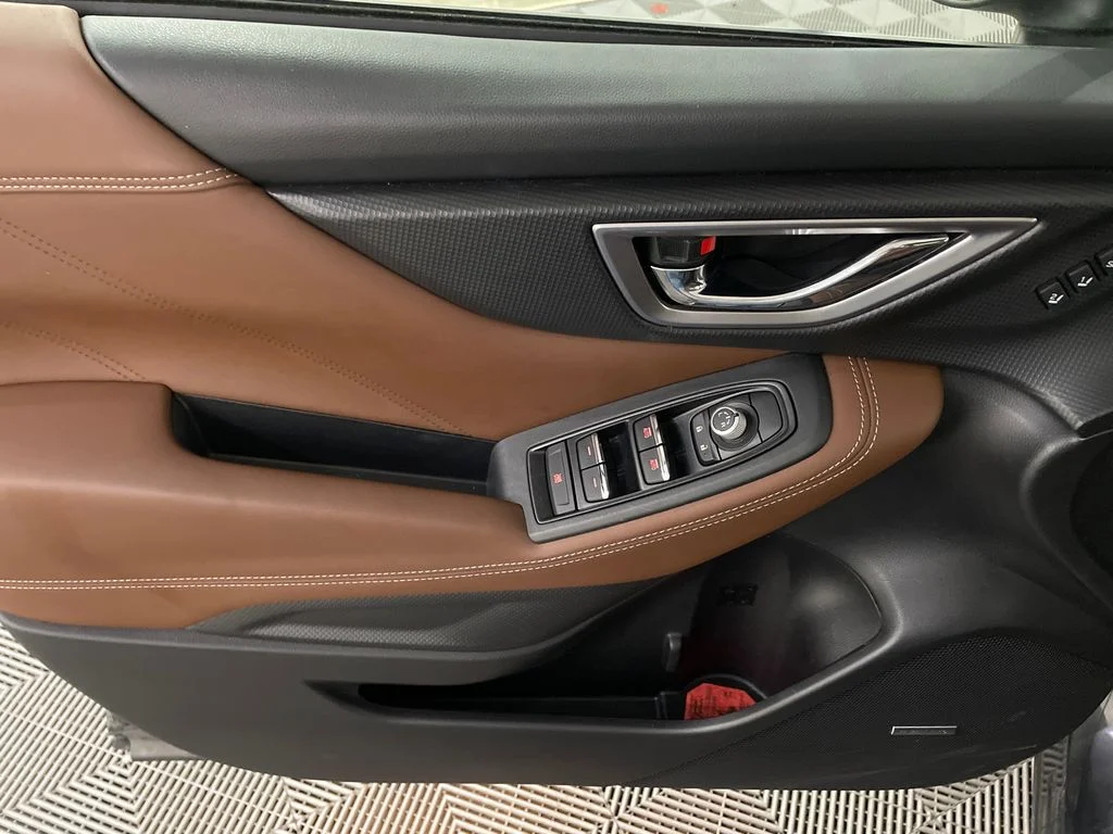 Used 2020 Magnetite Gray Metallic Subaru Touring image 11