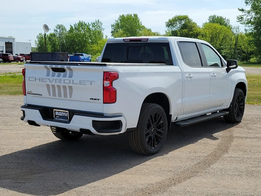 2026 Chevrolet Silverado 1500 RST - Photo 3