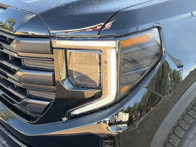 New 2026 Onyx Black GMC Pro image 9