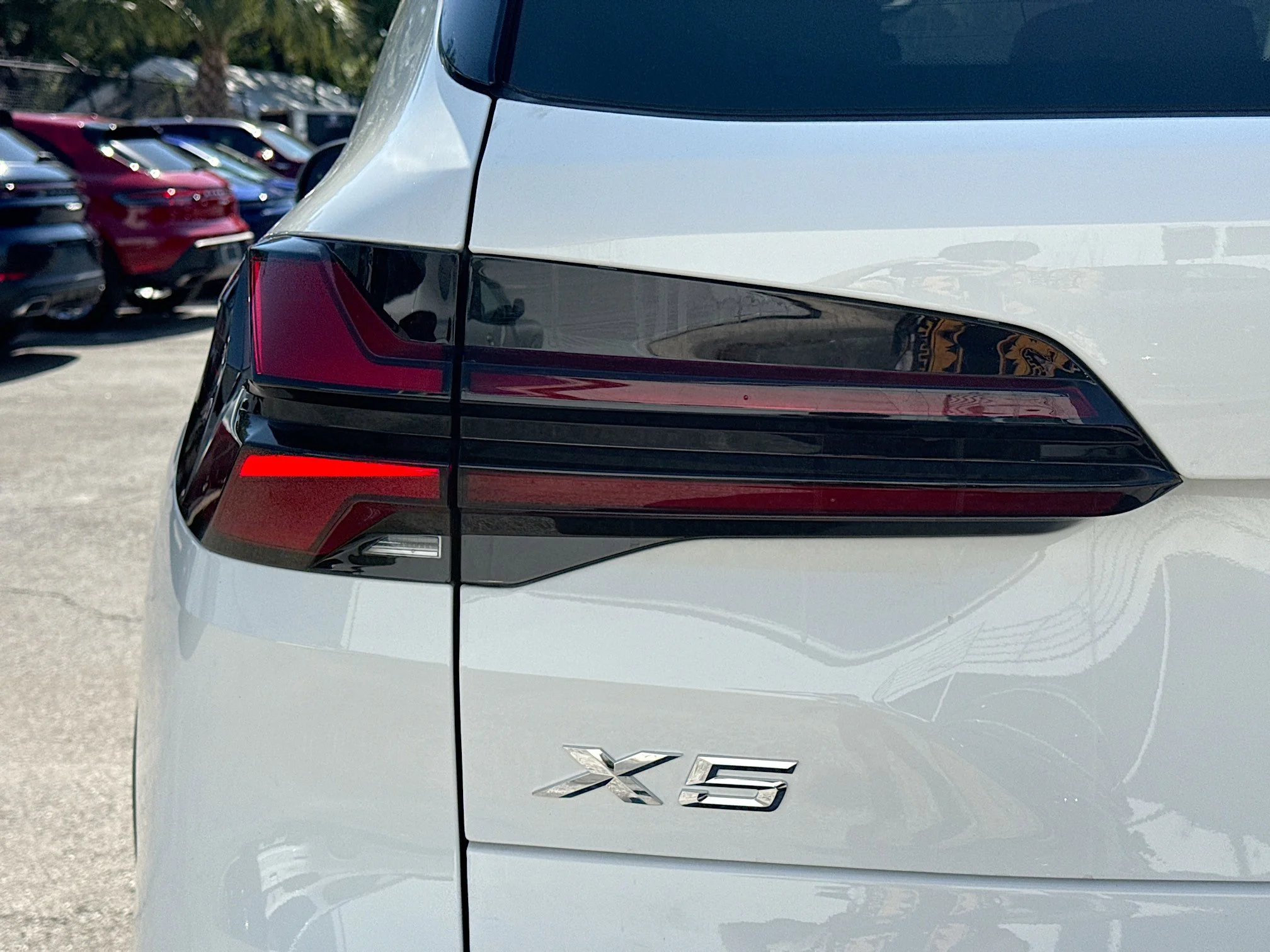 New 2026 Alpine White BMW sDrive40i image 10