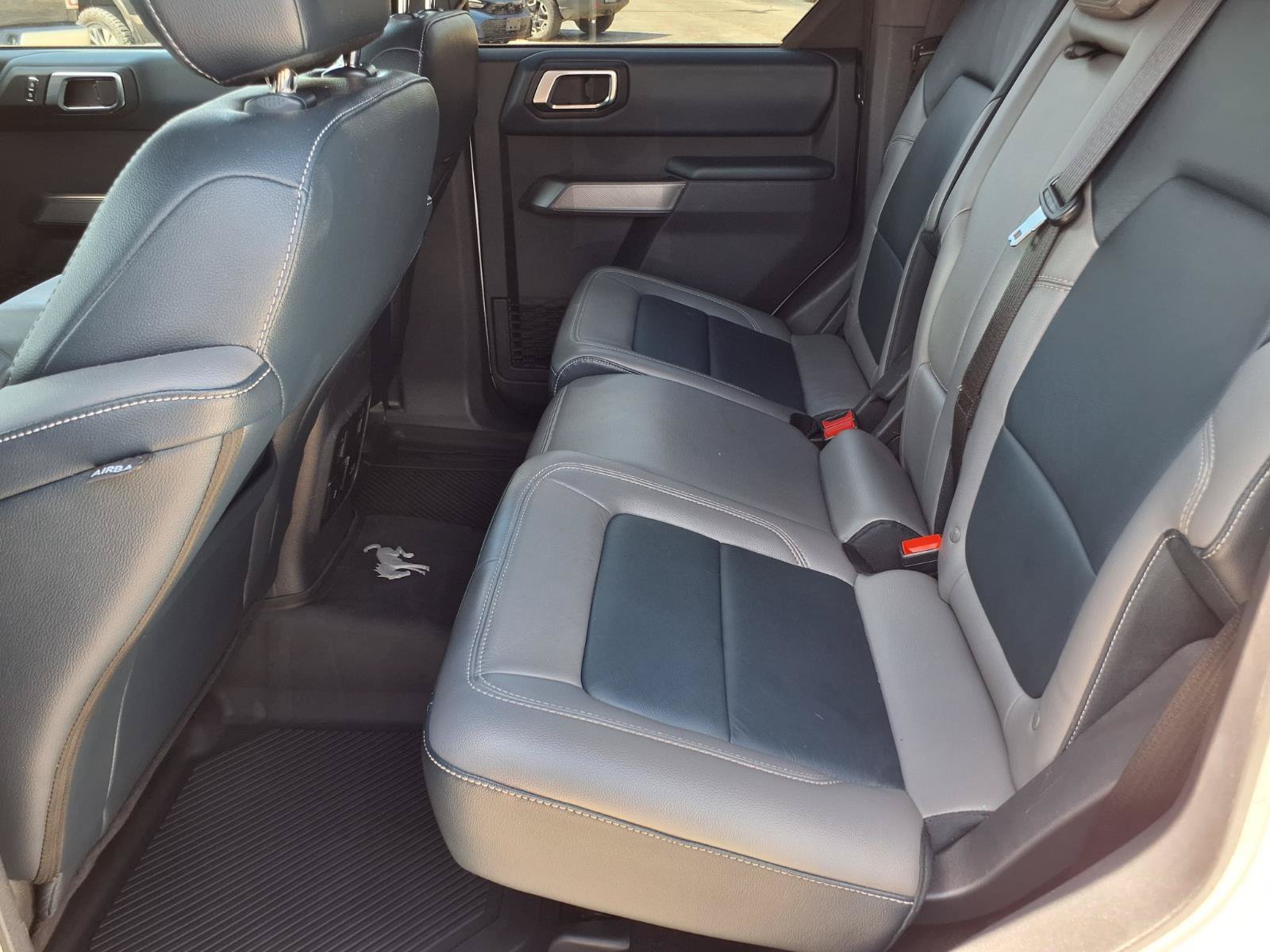 Used 2022 White Ford  image 10