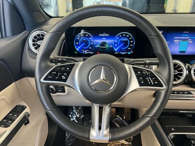 Used 2025 Polar White Mercedes-Benz 300 image 47