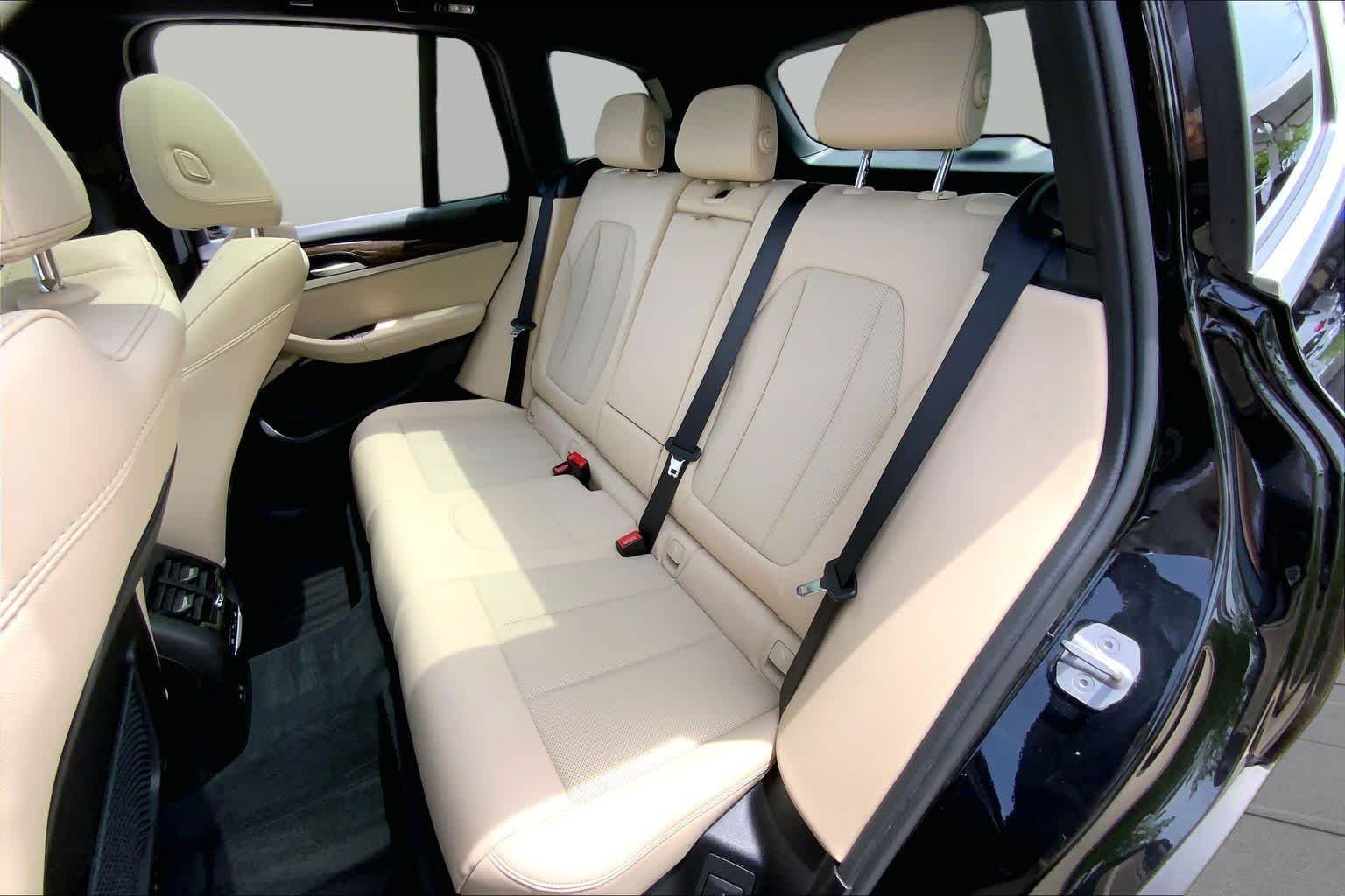Used 2023 Jet Black BMW sDrive30i image 19