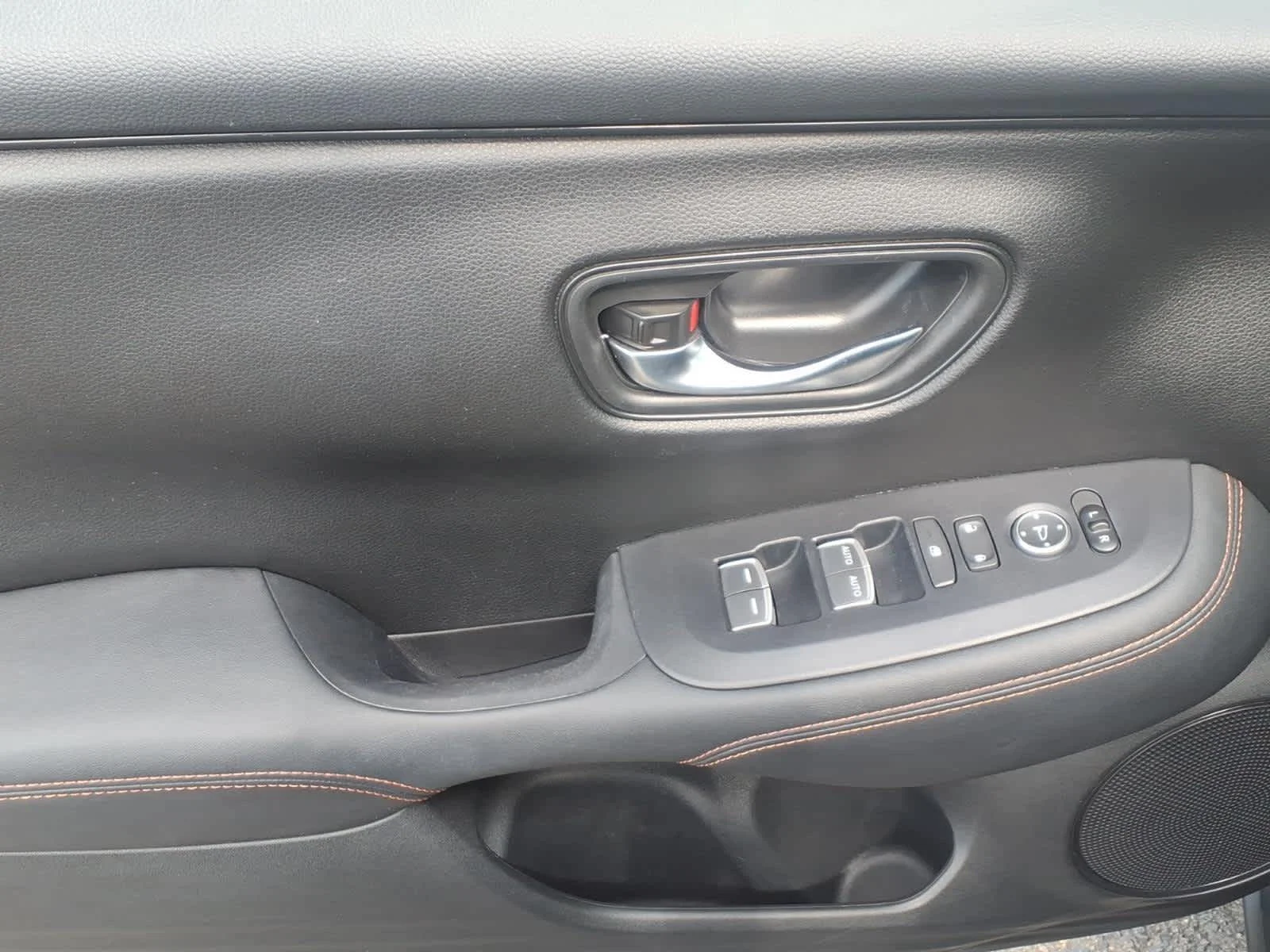 2025 Honda HR-V Sport - Photo 10