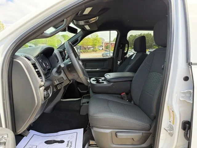 New 2026 Bright White Clear-Coat Exterior Paint RAM Tradesman image 13