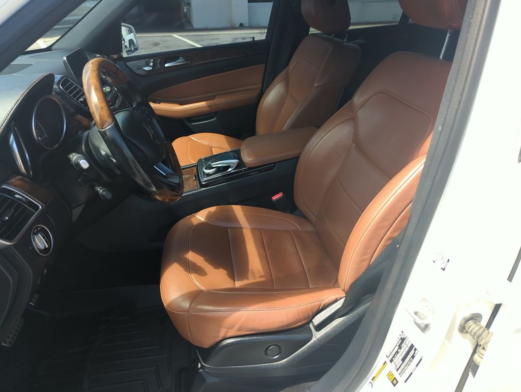 Used 2016  Mercedes-Benz GLE 400 image 11