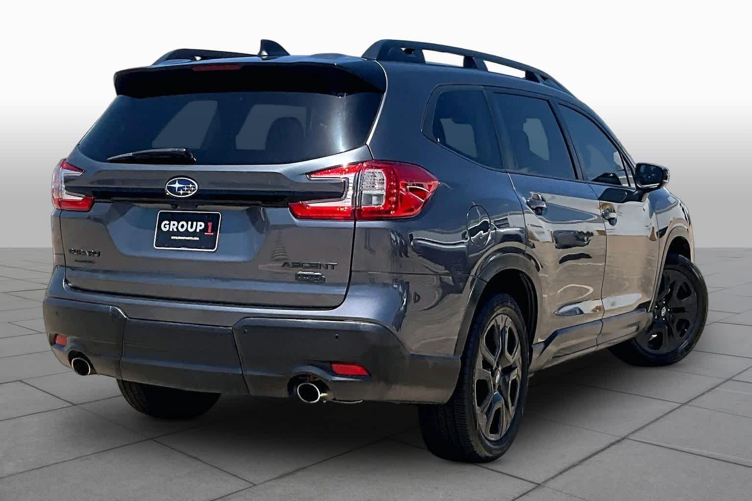 Used 2024 Magnetite Gray Metallic Subaru Onyx Edition image 13