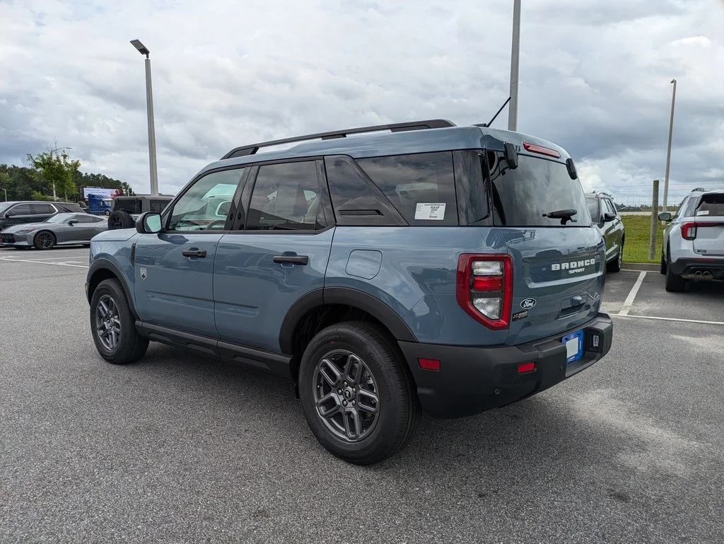 New 2026 Azure Gray Metallic Tri-Coat Ford Big Bend image 6