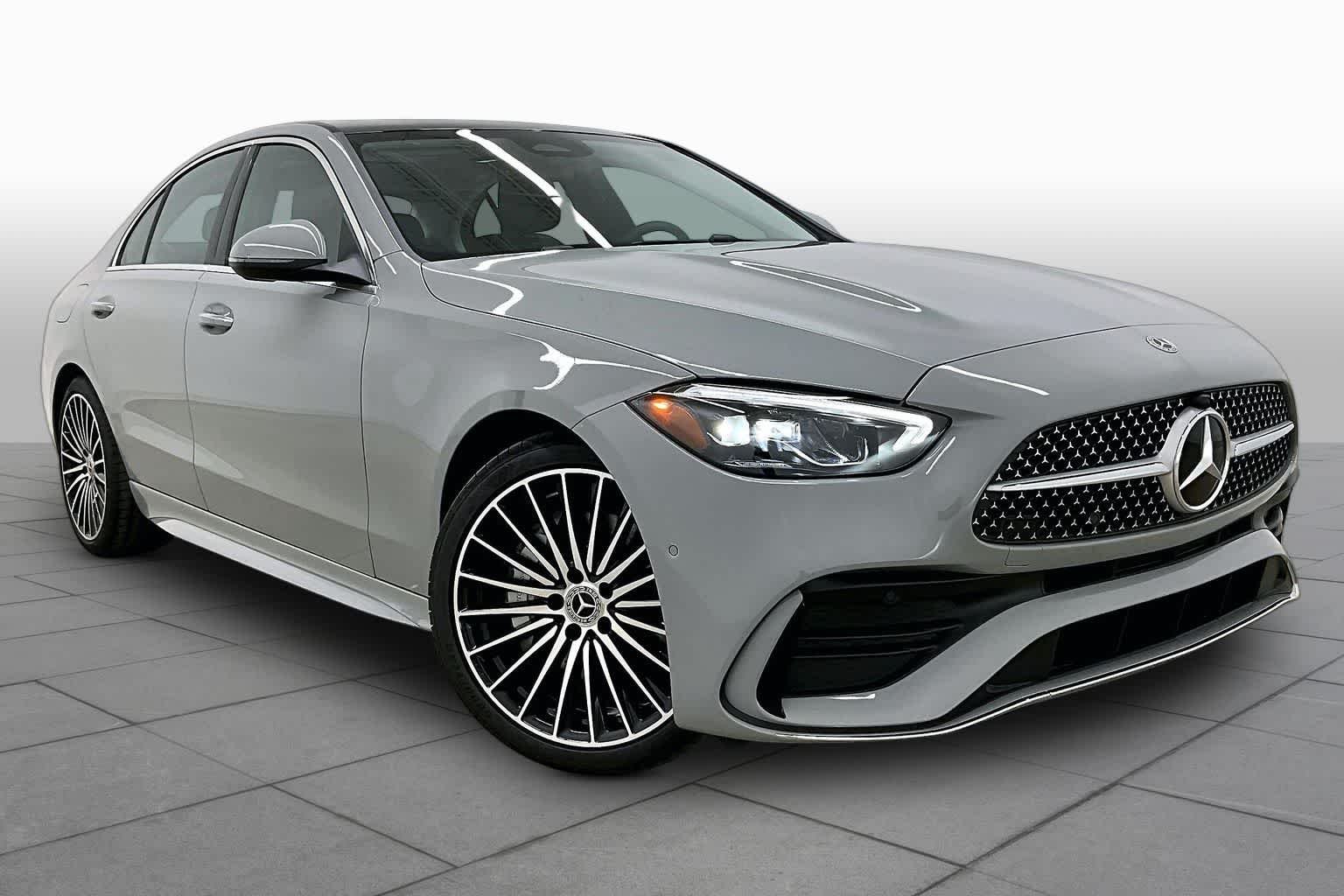 New 2026 MANUFAKTUR Alpine Grey Mercedes-Benz C 300 image 2
