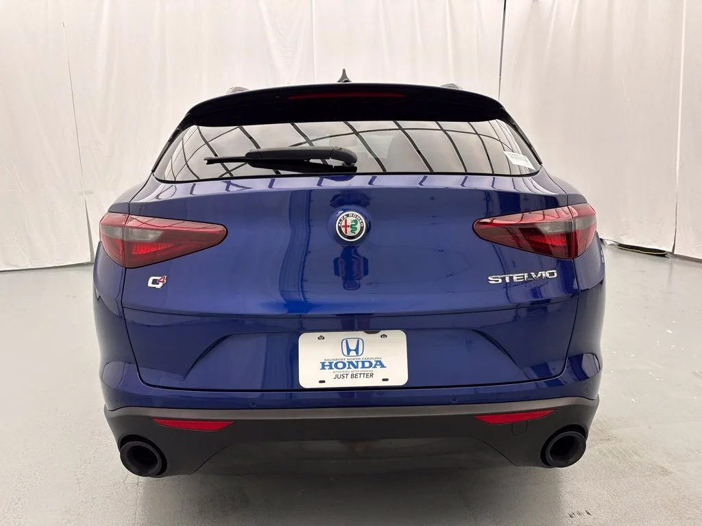 Used 2022 Blue Alfa Romeo Sprint image 8