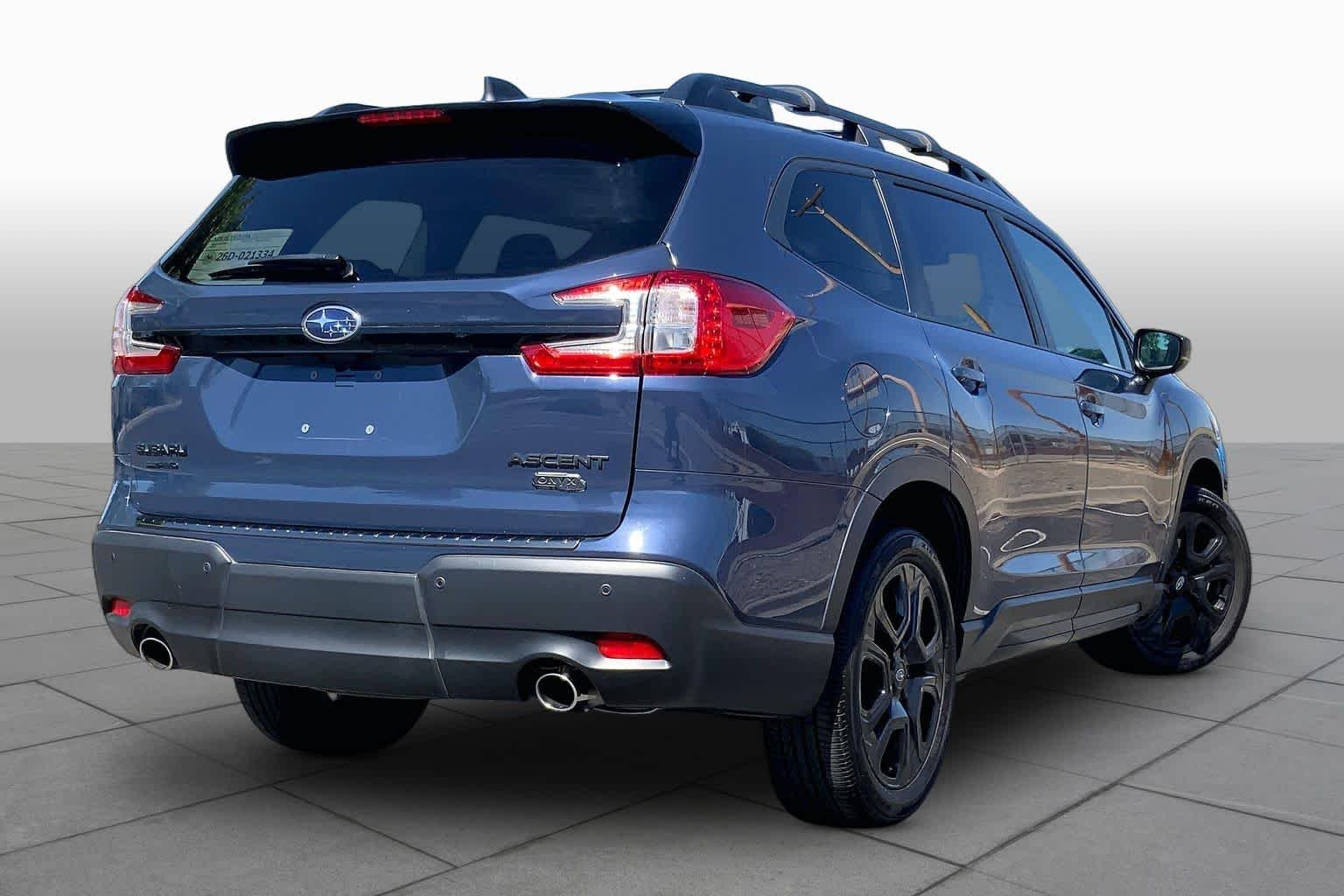 Used 2025 Cosmic Blue Pearl Subaru Onyx Edition Touring image 13