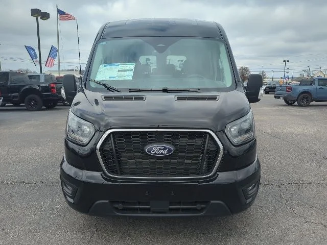 New 2026 Black Ford XLT image 3