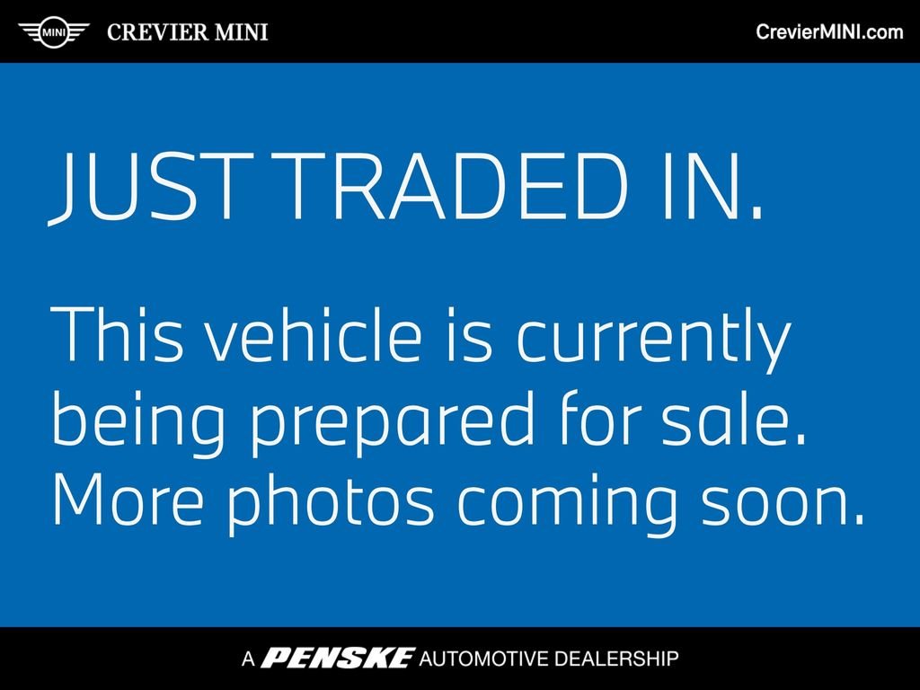 Used 2017 Blue Metallic Volkswagen 1.8T SE image 1