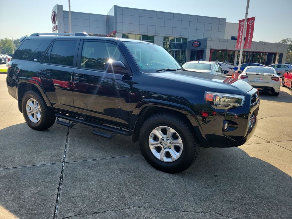 Certified Used 2021 Black Toyota SR5 image 6