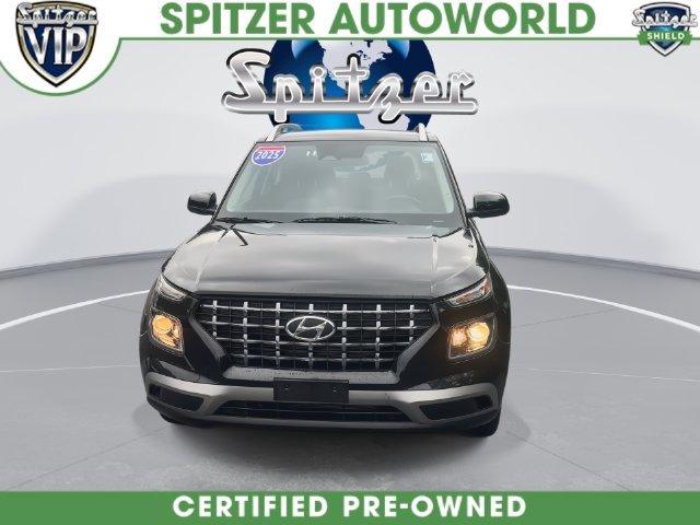 Used 2025 Black Hyundai SEL image 6