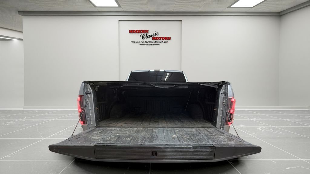 Used 2020 Silver Ford Lariat image 10