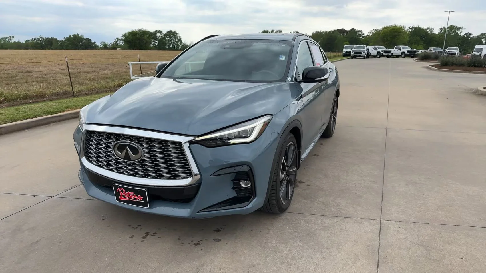 Used 2022 Slate Gray INFINITI ESSENTIAL image 4