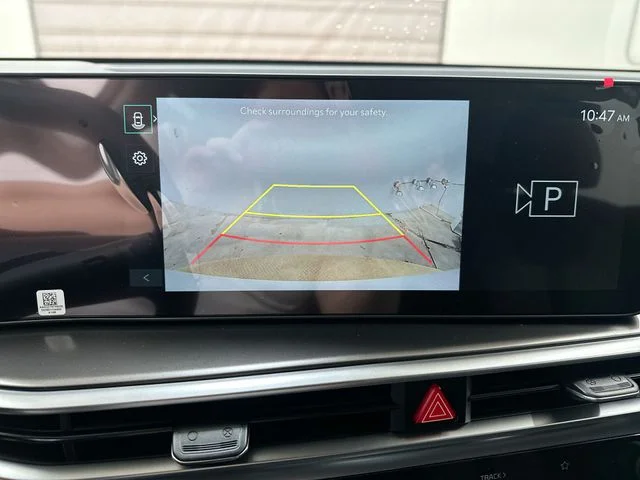 New 2026 Glacial White Pearl Kia LX image 23