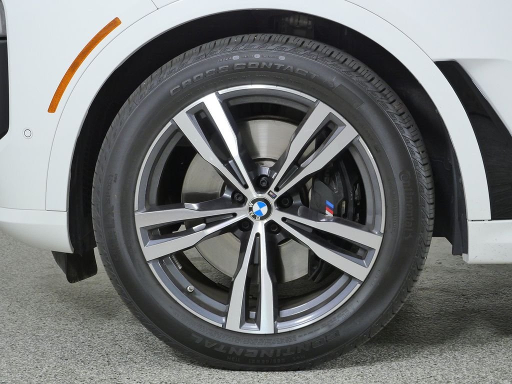 Certified Used 2026 Alpine White BMW xDrive40i image 20