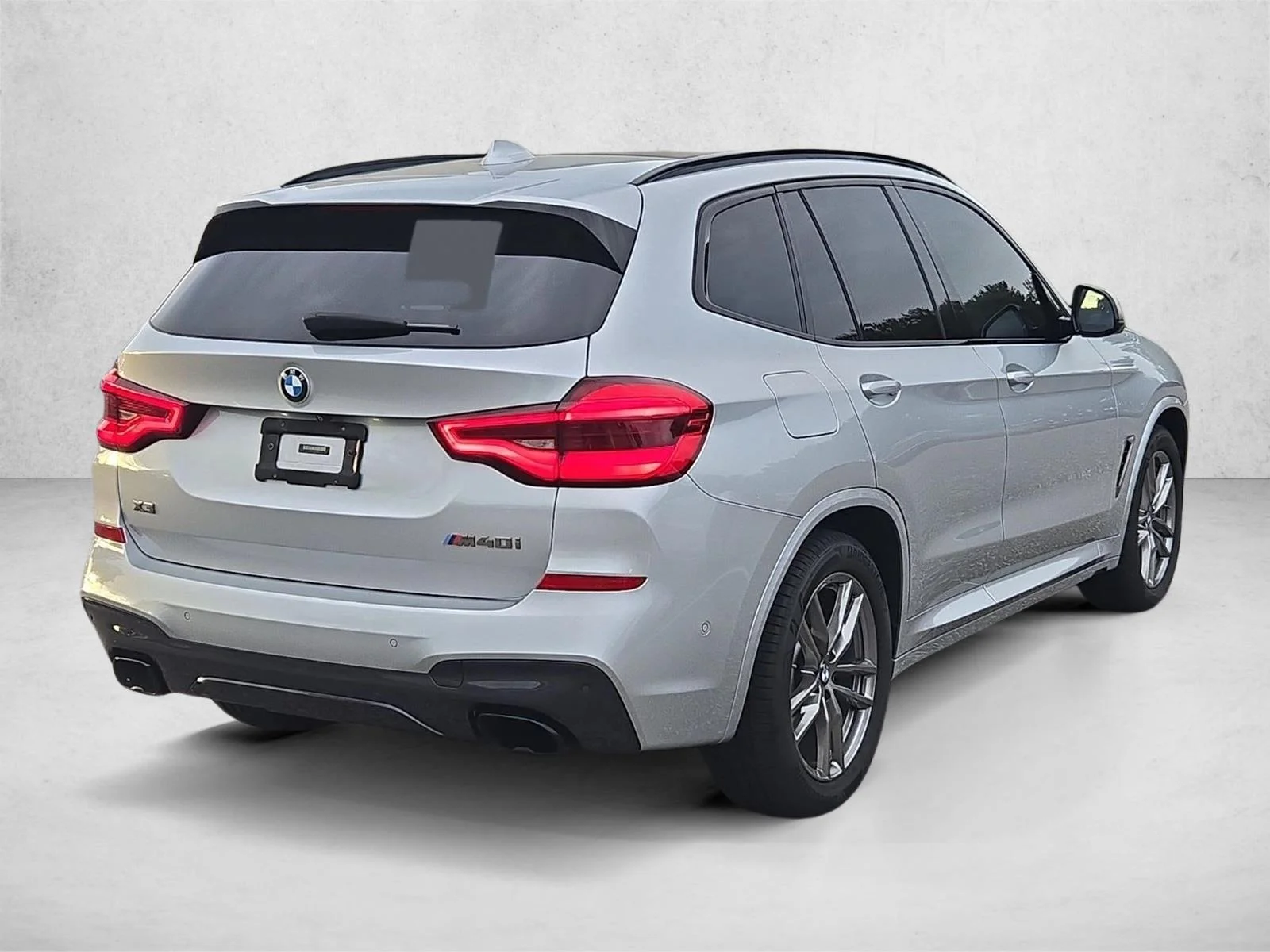 Used 2020 Glacier Silver Metallic BMW M40i image 5