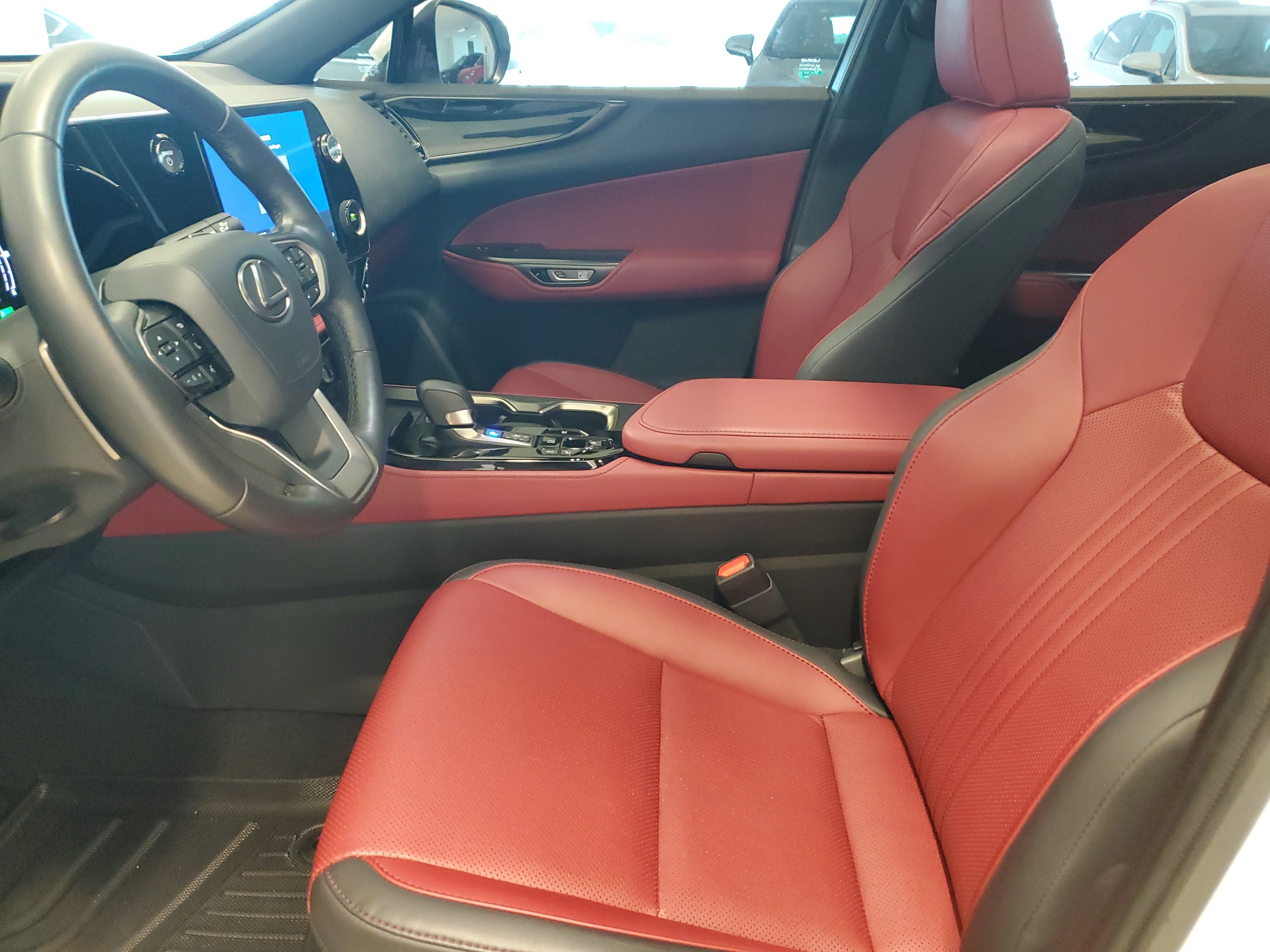 Used 2024 Eminent White Pearl Lexus NX 350h image 19