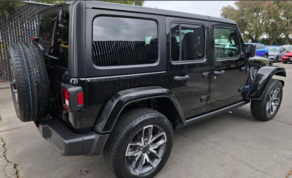 Used 2024 Black Jeep Sport S 4xe image 4